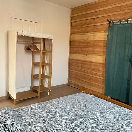 Le Velo Bleu Apartment Троа Екстериор снимка