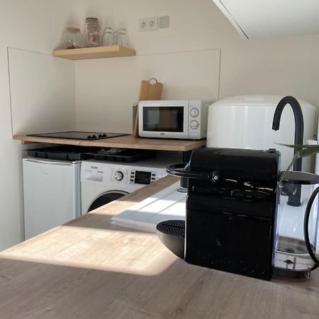 Le Velo Bleu Apartment Троа Екстериор снимка